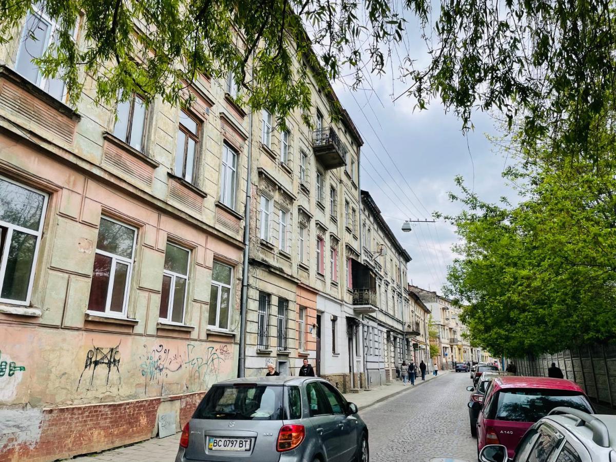 Сучасні Апартаменти В Центрі,Паркінг Lviv Exteriör bild